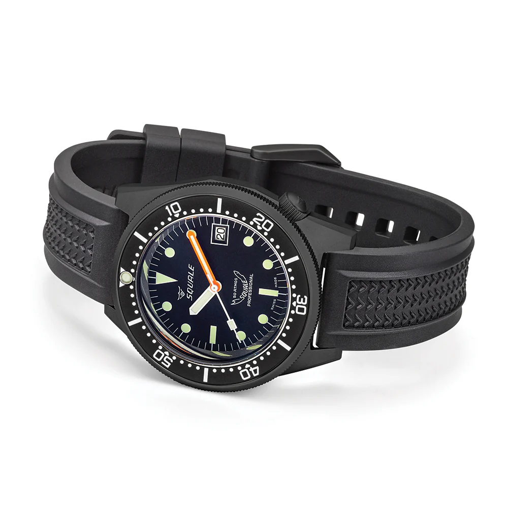 1521 PVD 42mm - Black on Rubber Strap - Image 2