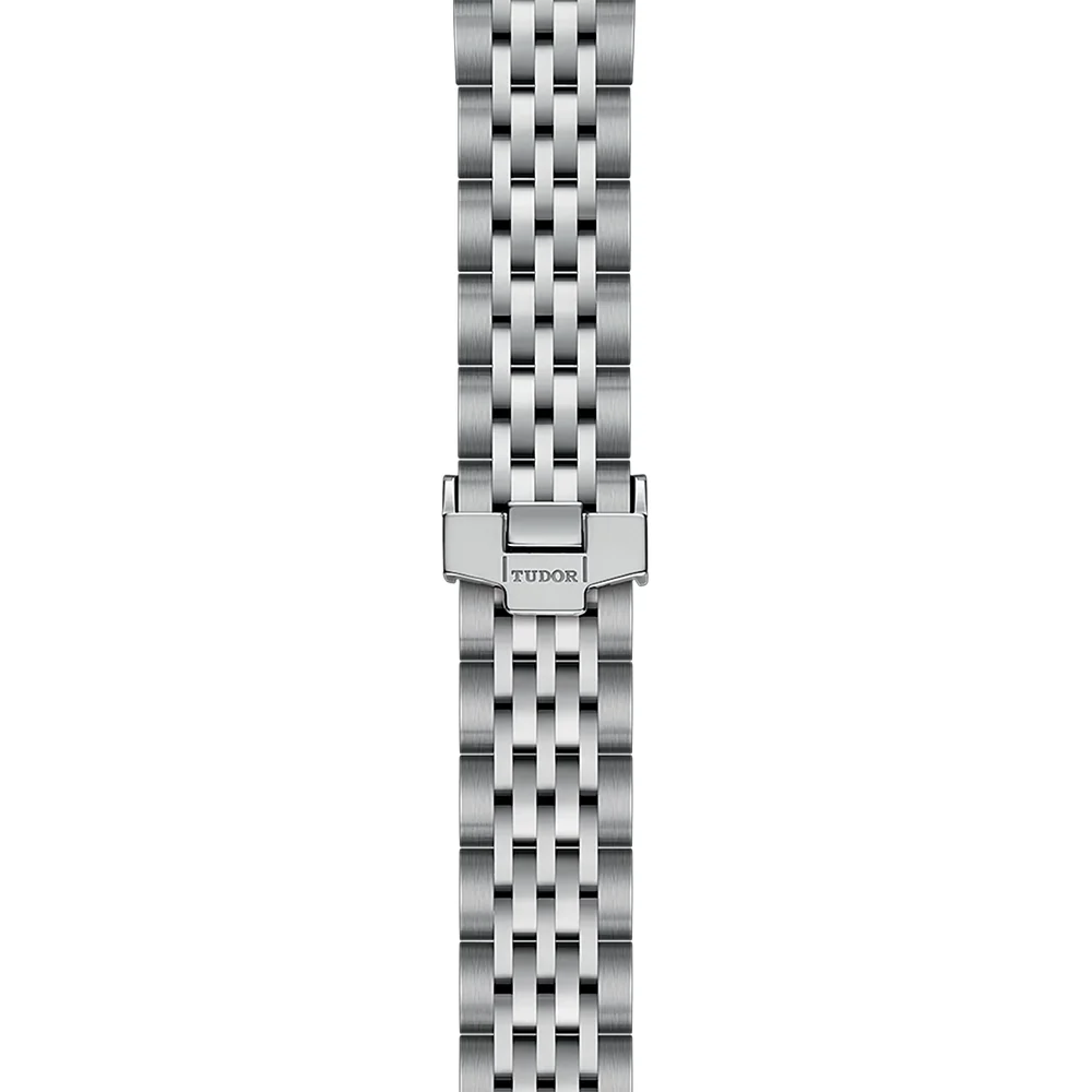 1926 28mm - Silver, Diamond-Set on Bracelet - Image 4