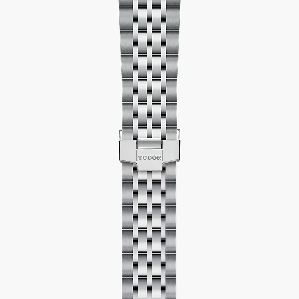1926 36mm - Opaline on Bracelet - Image 5
