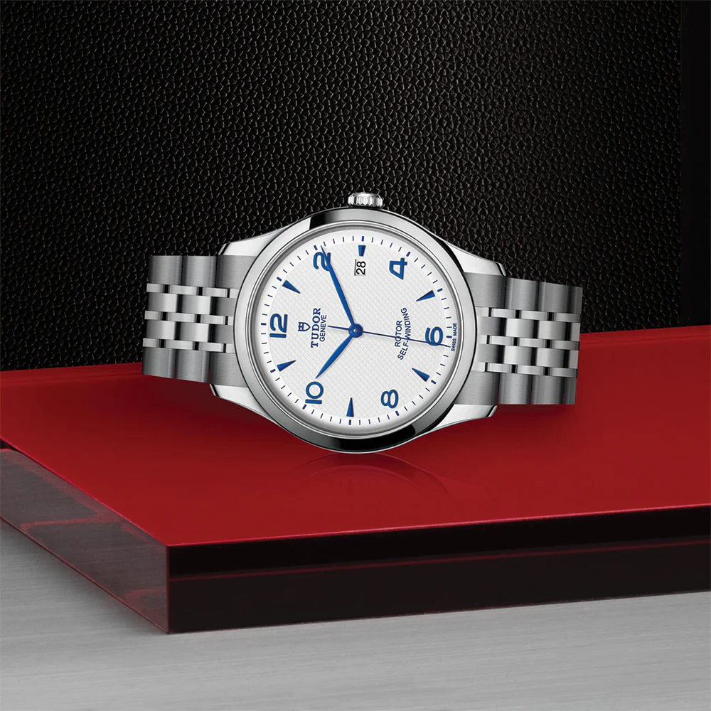1926 41mm - Opaline on Bracelet - Image 3