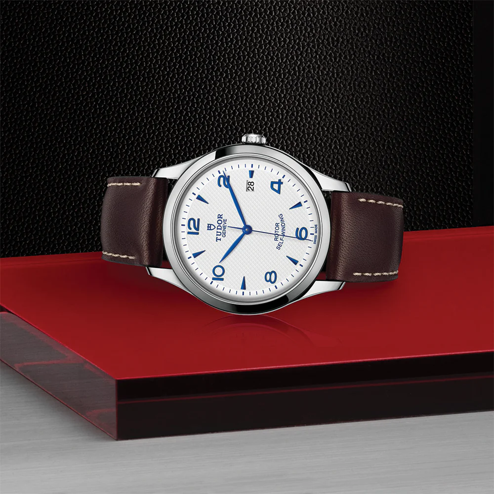1926 41mm - Opaline on Leather Strap - Image 3
