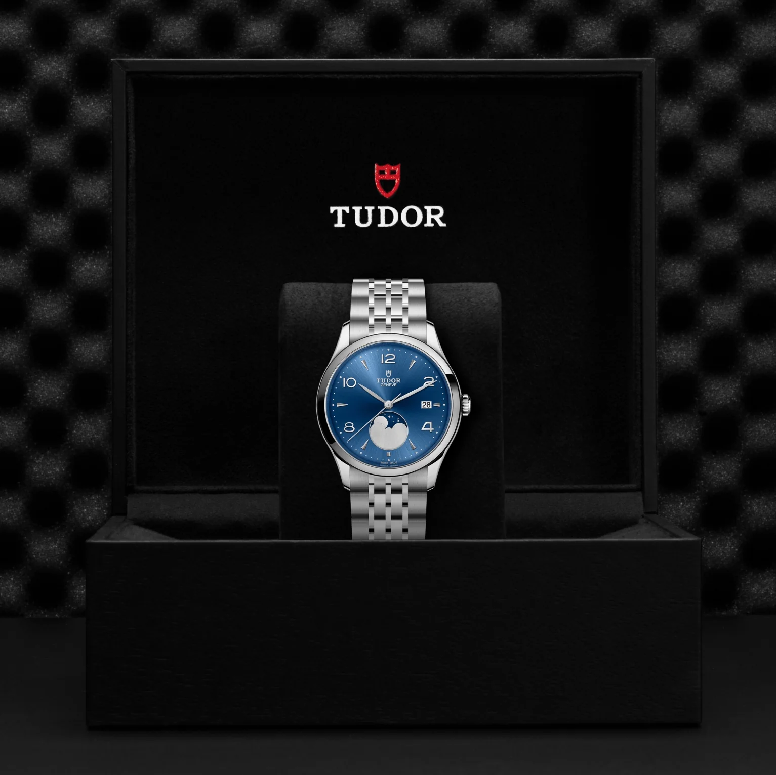1926 Luna 39mm - Blue on Bracelet - Image 7
