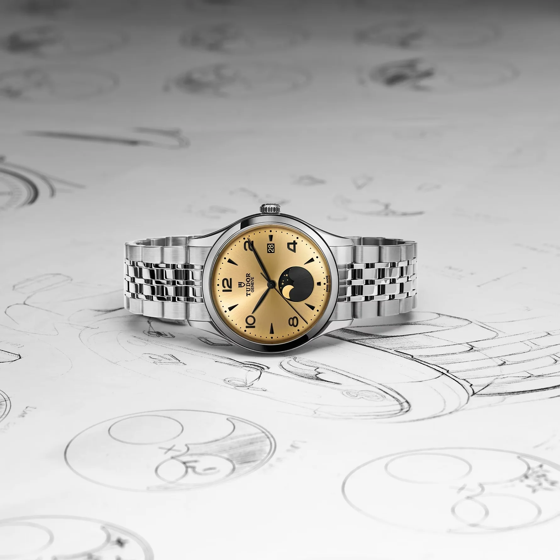 1926 Luna 39mm - Champagne on Bracelet - Image 4