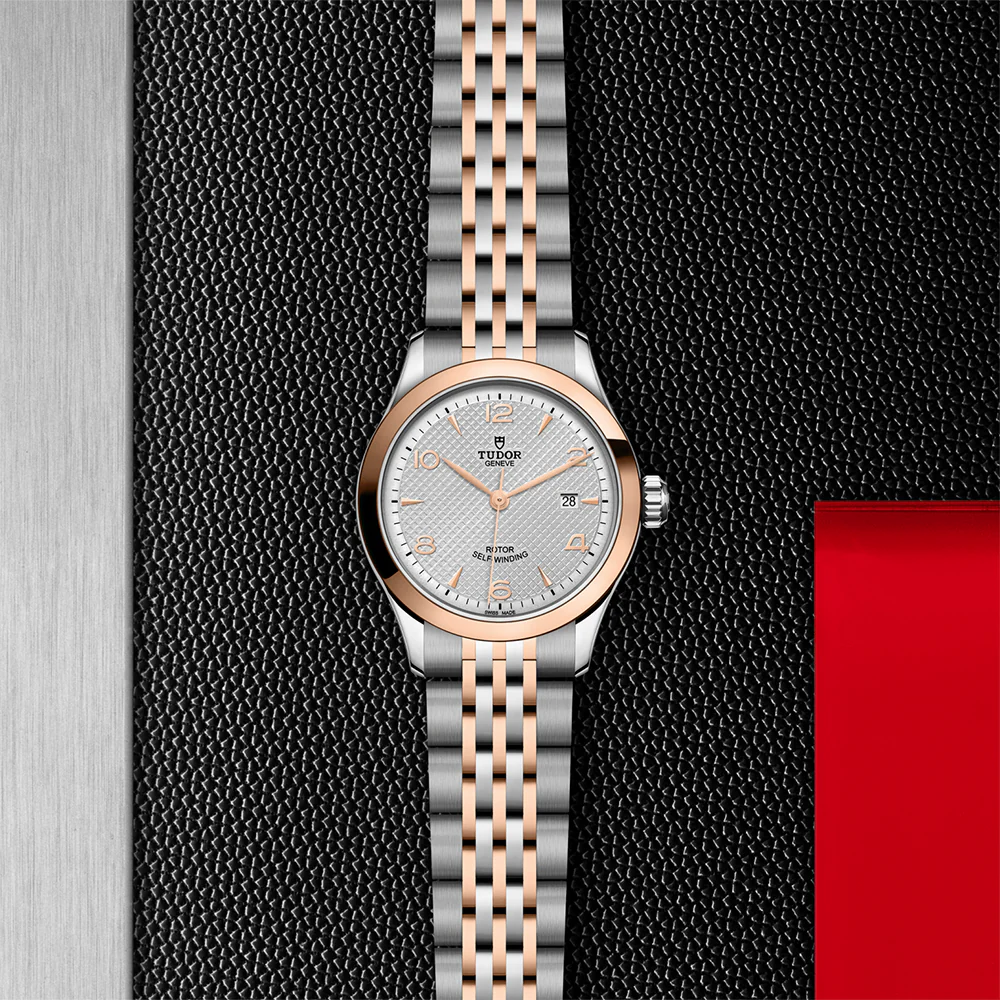 1926 Rose Gold Two-Tone 28mm - Silver on Bracelet - Image 2