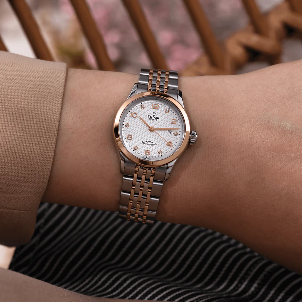 1926 Rose Gold Two-Tone 28mm - Silver, Diamond-Set on Bracelet - Image 3