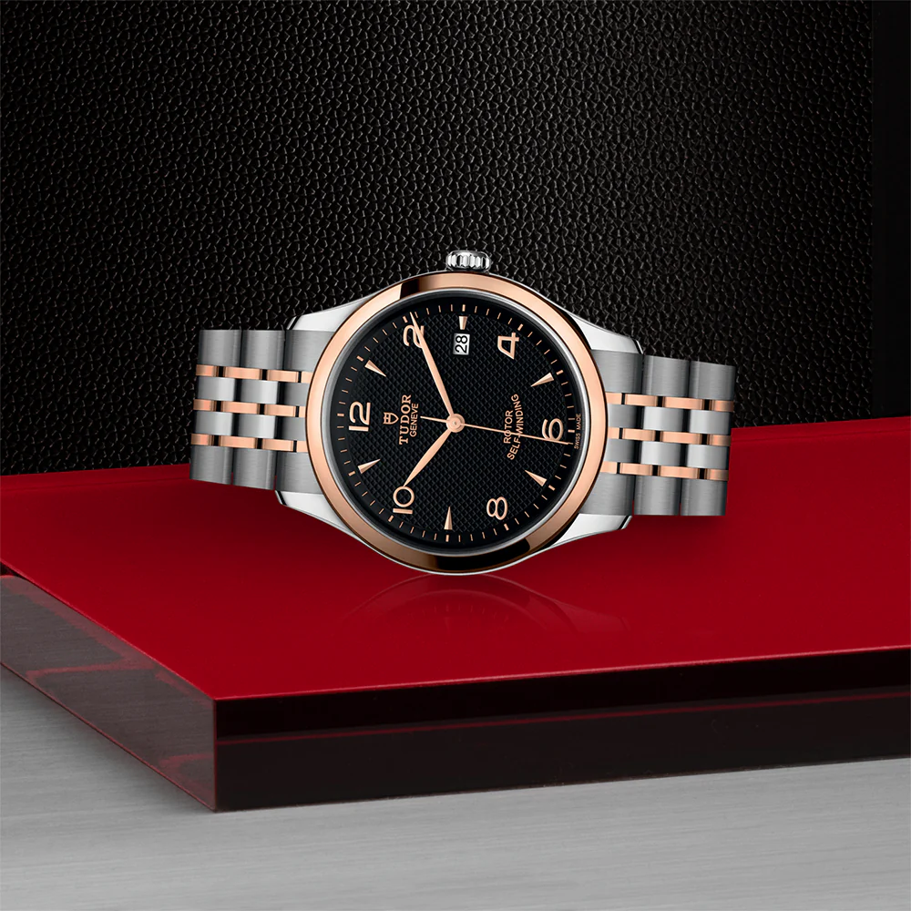 1926 Rose Gold Two-Tone 39mm - Black on Bracelet - Image 3