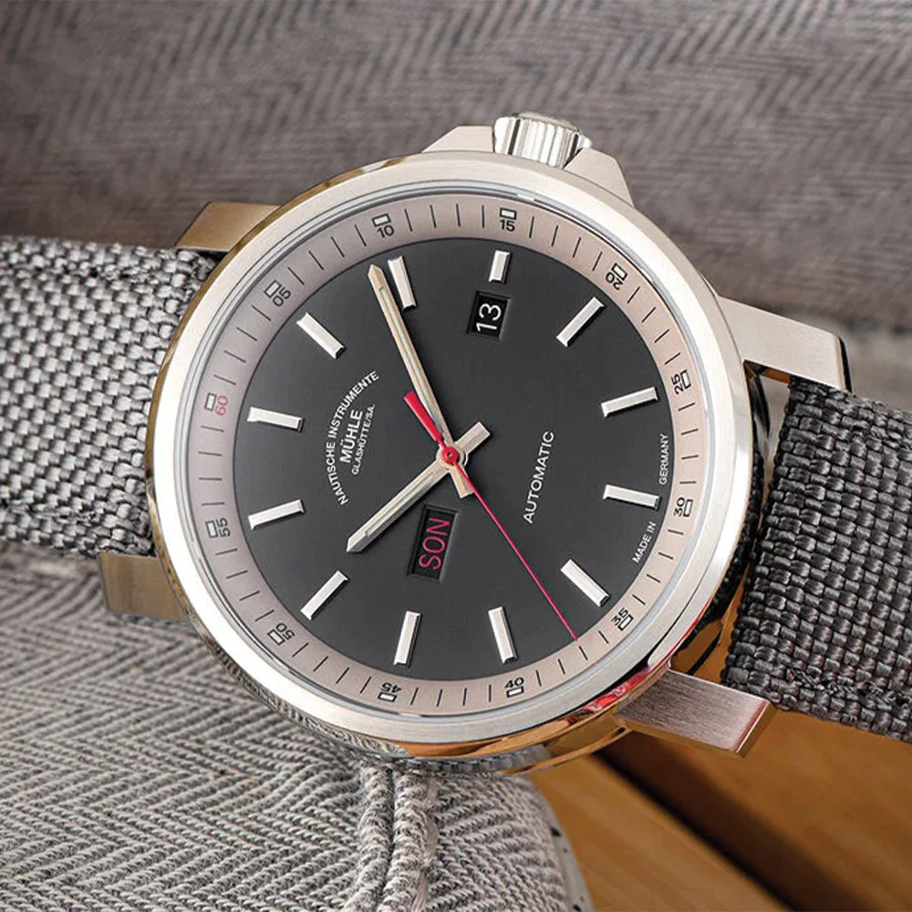 29er Big Day-Date Automatic 42.4mm - Grey on Grey Canvas Strap - Image 3