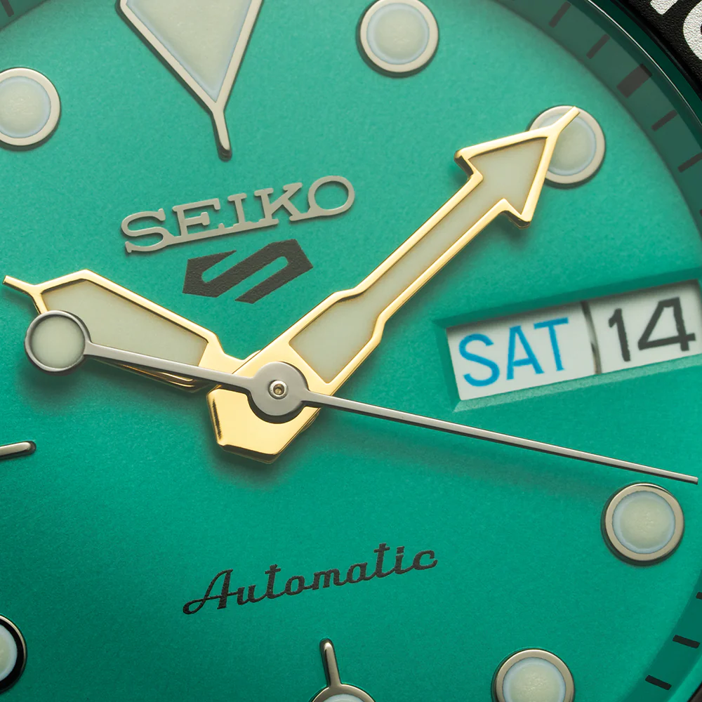 SRPK33 5 Sports 38mm - Green on Bracelet - Image 7