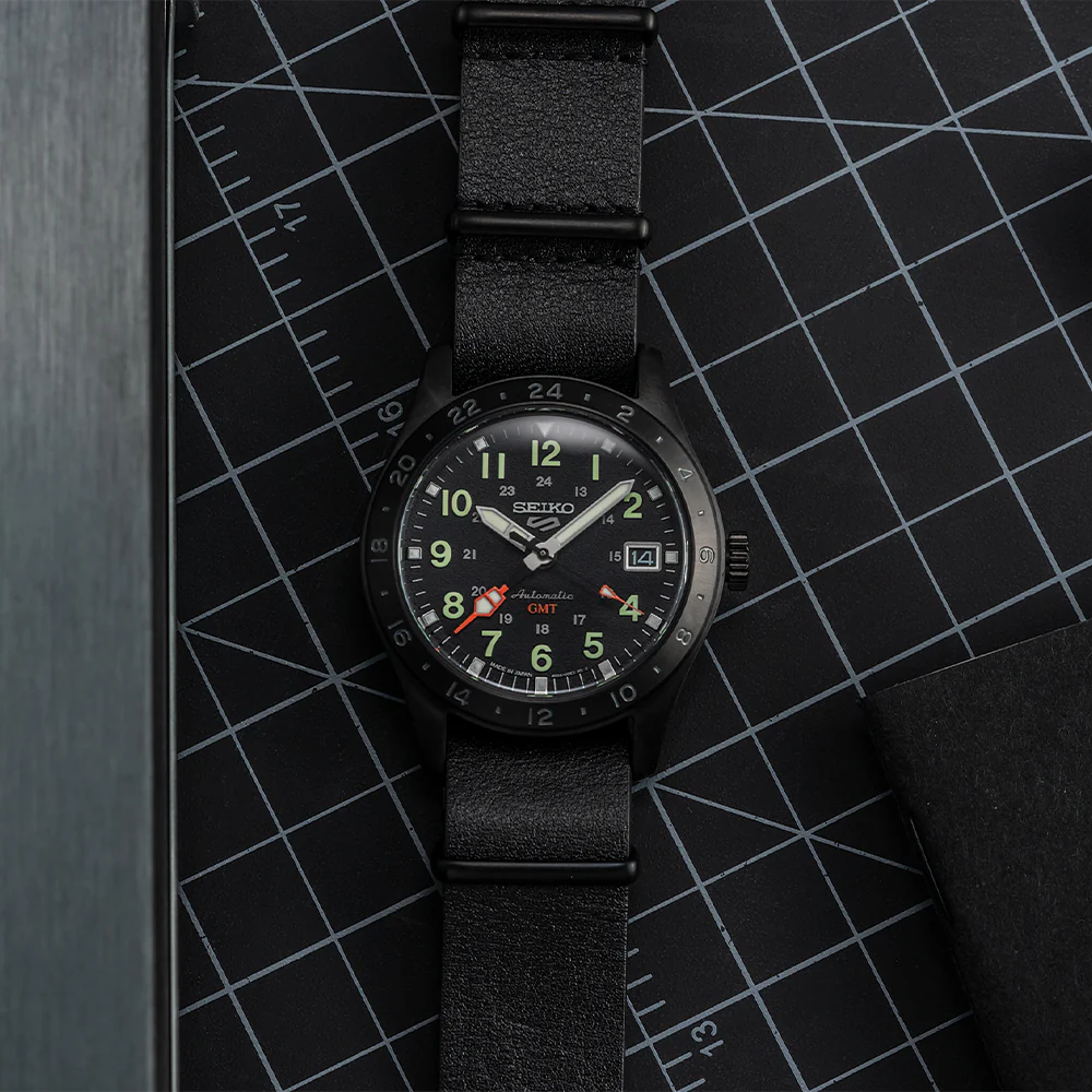 SSK025 5 Sports Field GMT 39.4mm - Black on Leather Strap - Image 2