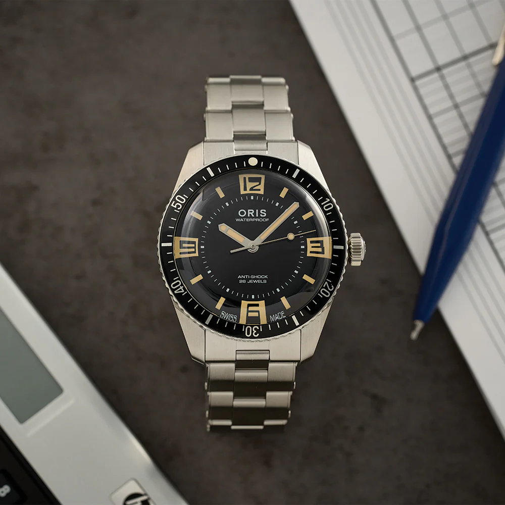 60th Anniversary Edition Divers Sixty-Five 40mm - Black on Bracelet with Leather Strap - Image 2
