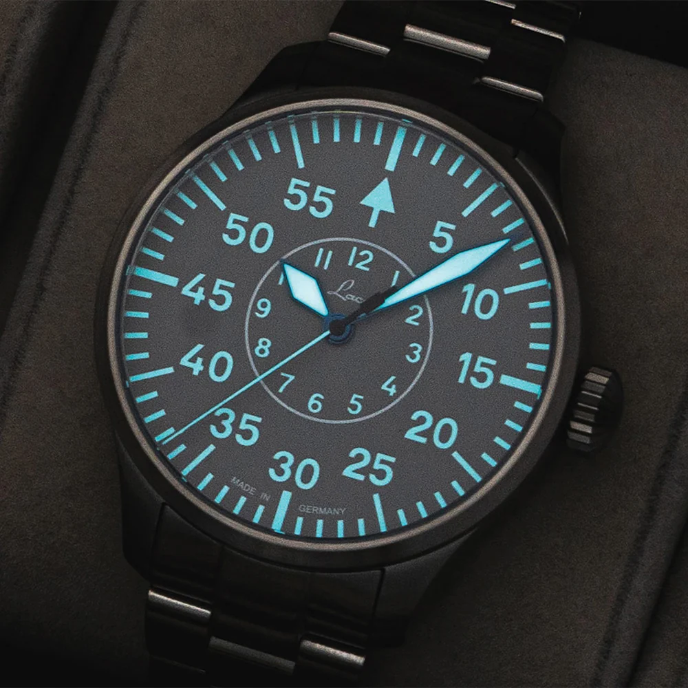 Pilot Watch Basic Aachen MB Automatic 42mm - Grey on Bracelet - Image 5