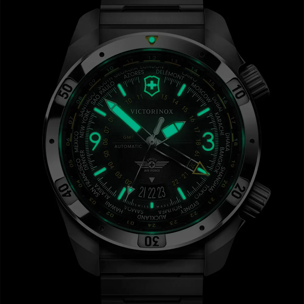 Air Pro 43mm - Black on Bracelet - Image 3