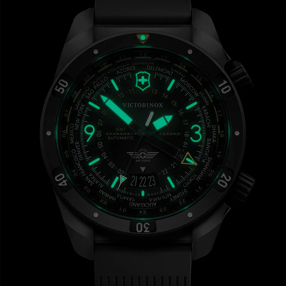 Air Pro 43mm - Black on Rubber Strap - Image 3