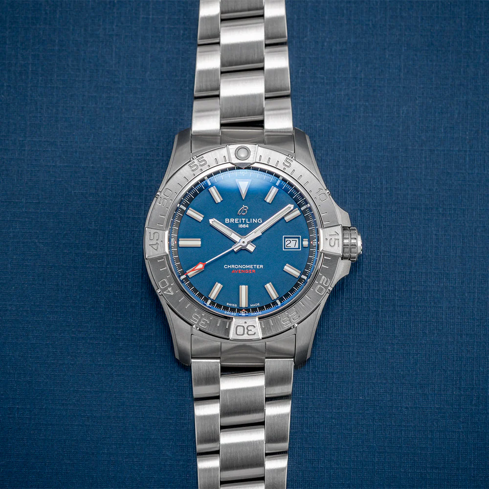 Avenger Automatic 42mm - Blue on Bracelet - Image 3