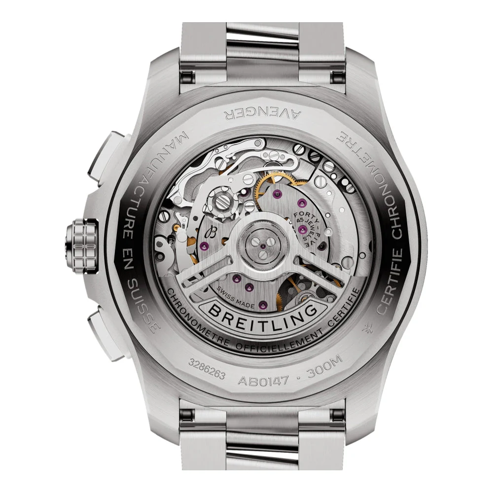 Avenger B01 Chronograph 44mm - Green on Bracelet - Image 5