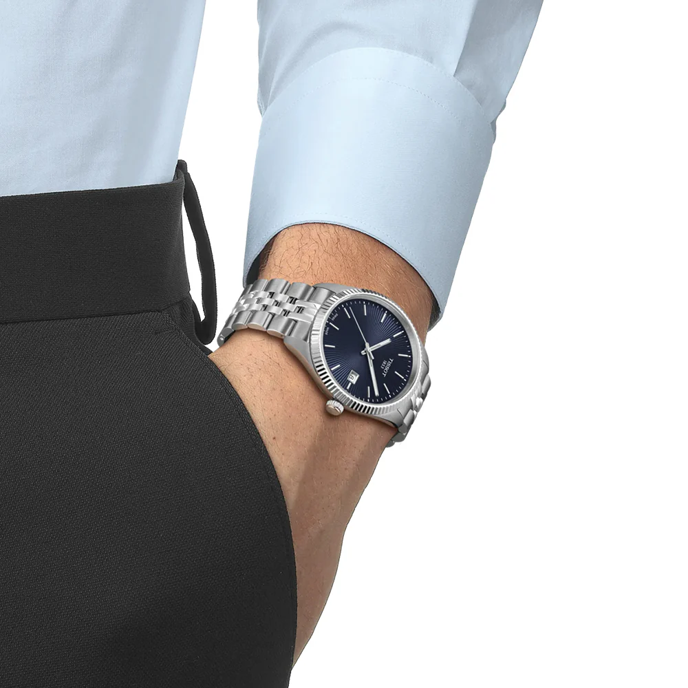 Ballade Quartz 40mm - Blue on Bracelet - Image 2
