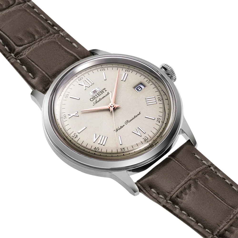 Bambino Version 2 40.5mm - Beige on Leather Strap - Image 2