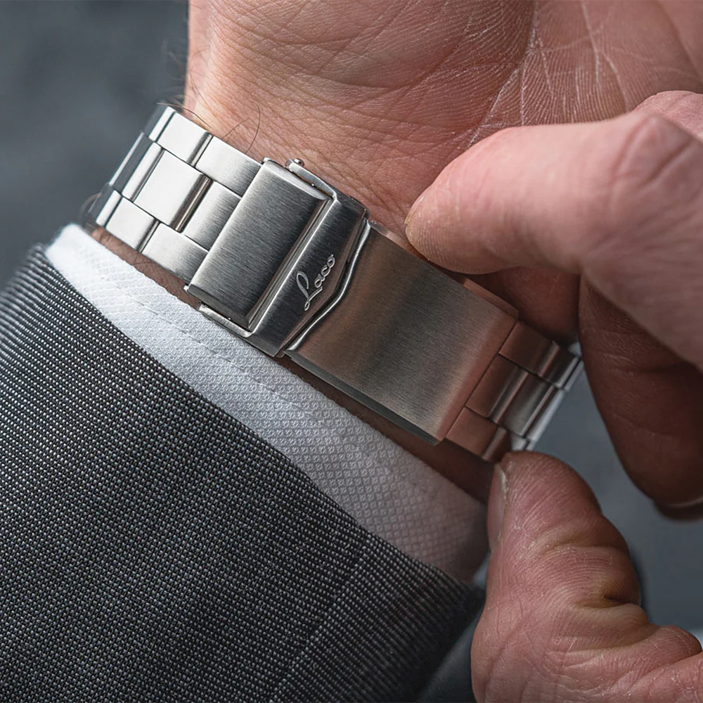 Pilot Watch Basic Augsburg MB Automatic 42mm - Grey on Bracelet - Image 9