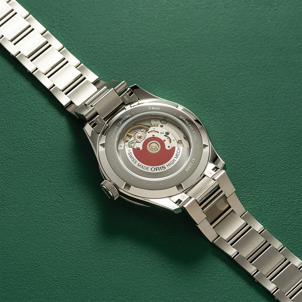 Big Crown Pointer Date 40mm - Yellow on Bracelet - Image 8