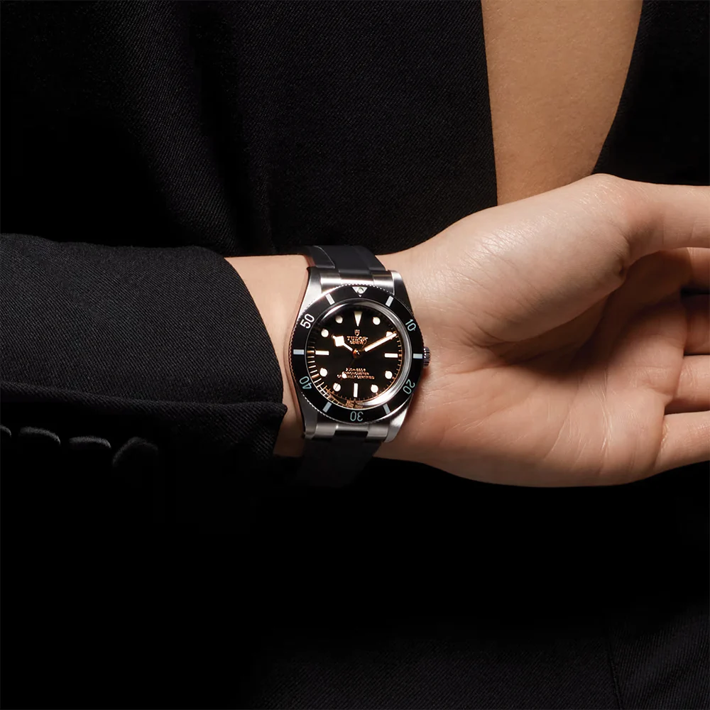 Black Bay 54 37mm - Black on Rubber Strap - Image 3
