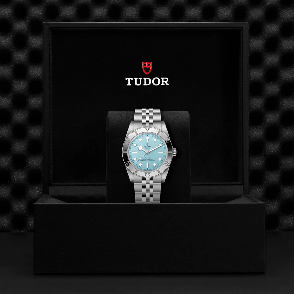 Black Bay 54 "Blue Lagoon" 37mm - Blue on Bracelet - Image 10