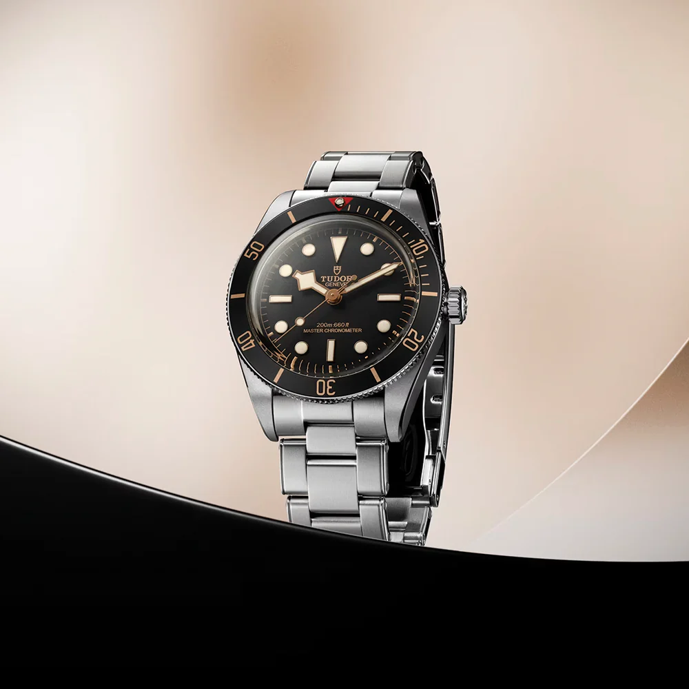 Black Bay 58 39mm - Black on 3-Link Bracelet - Image 4