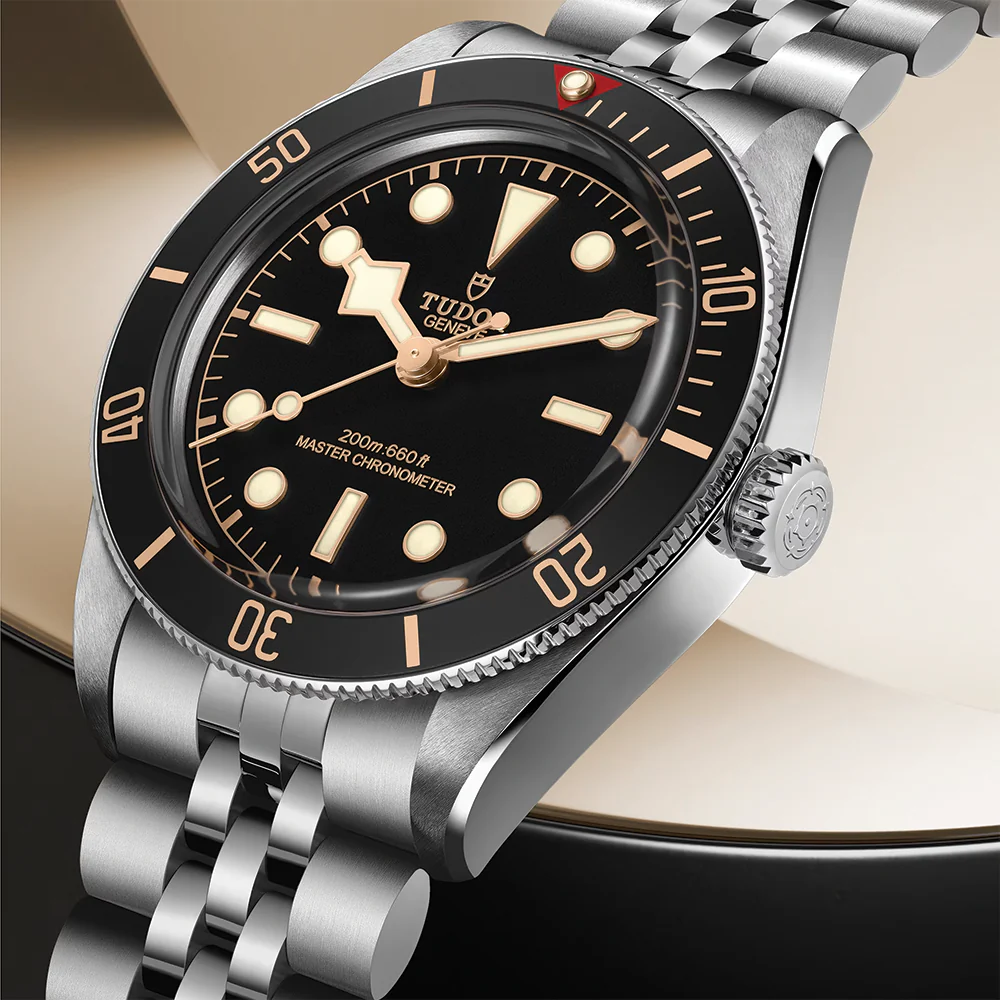 Black Bay 58 39mm - Black on 5-Link Bracelet - Image 4