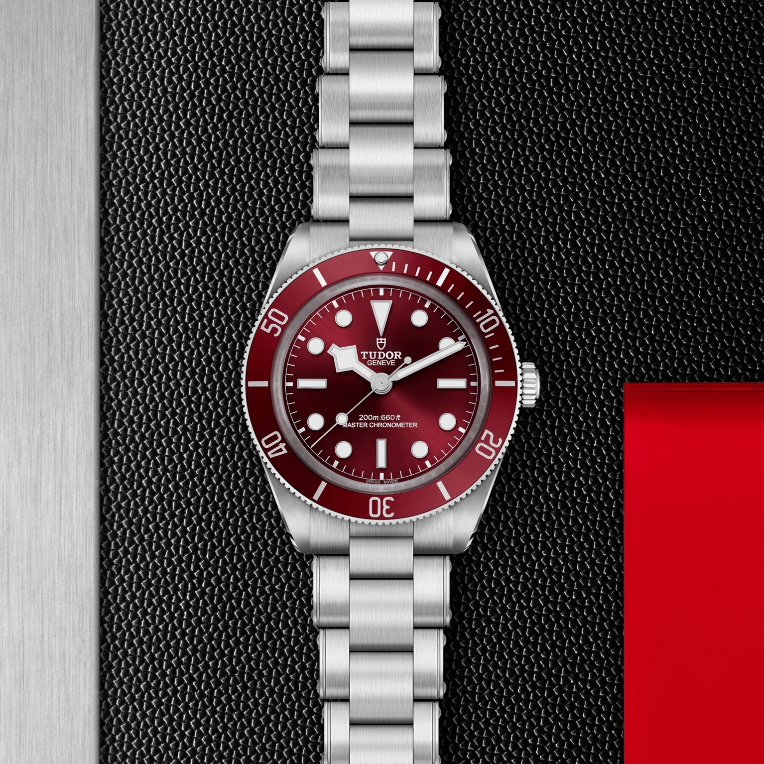 Black Bay 58 39mm - Burgundy on Bracelet - Image 2