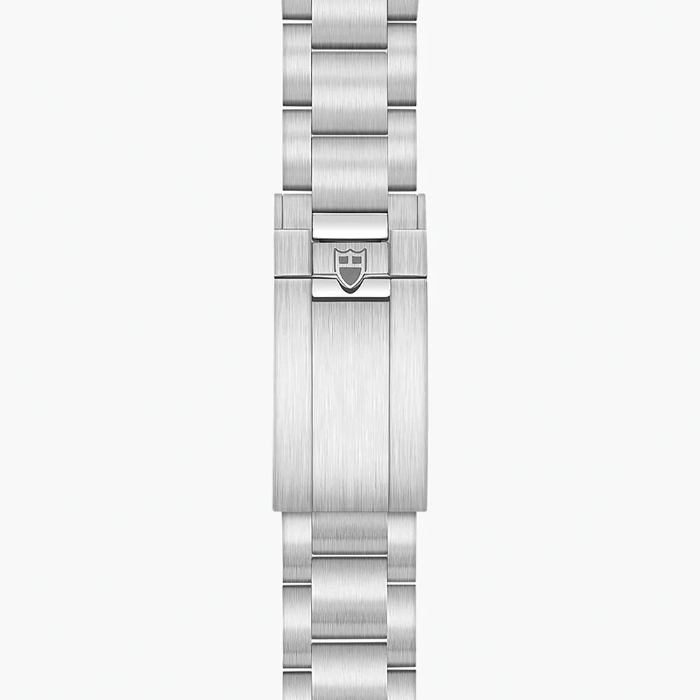 Black Bay 68 43mm - Silver, Black Bezel on Bracelet - Image 8