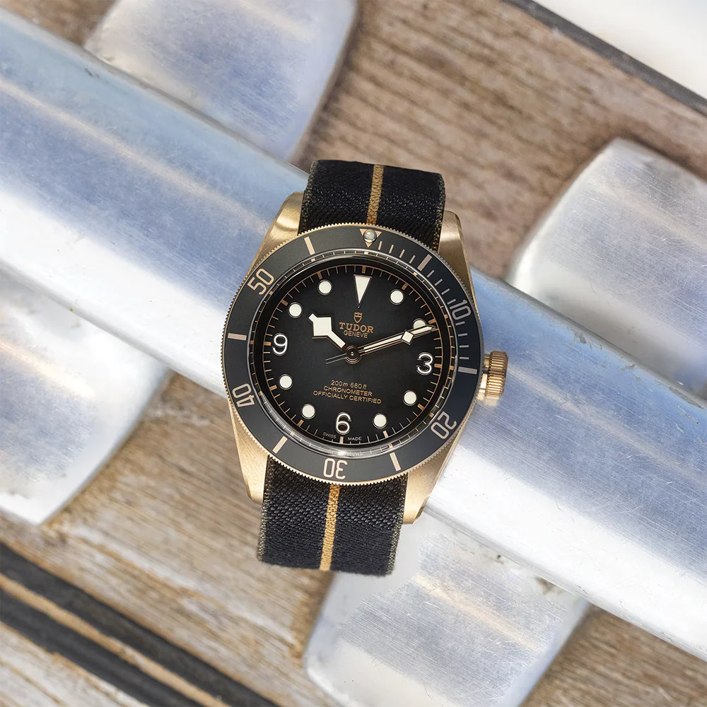 Black Bay Bronze 43mm - Slate Grey on Fabric Strap - Image 4