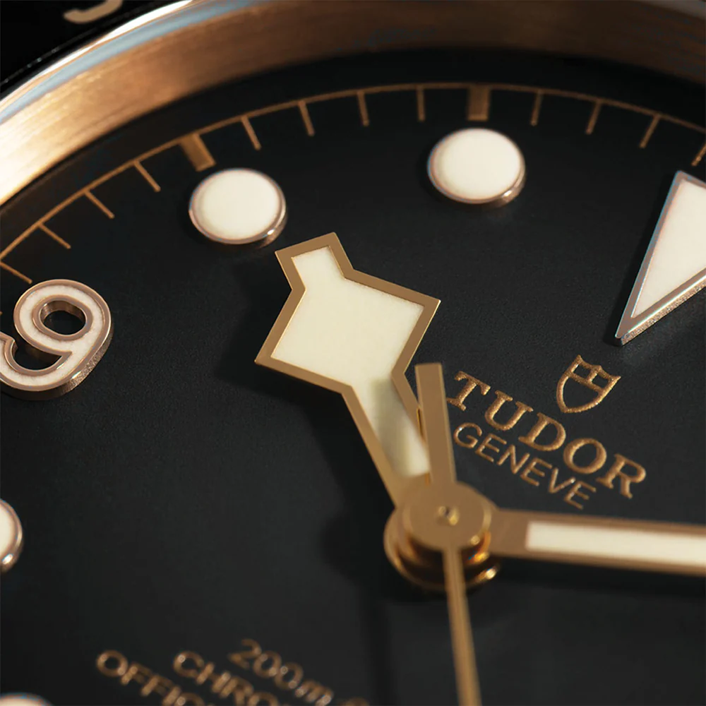 Black Bay Bronze 43mm - Black on Leather Strap - Image 5
