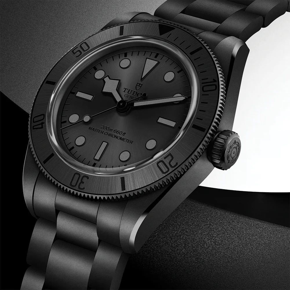 Black Bay Ceramic 41mm - Black on Bracelet - Image 4