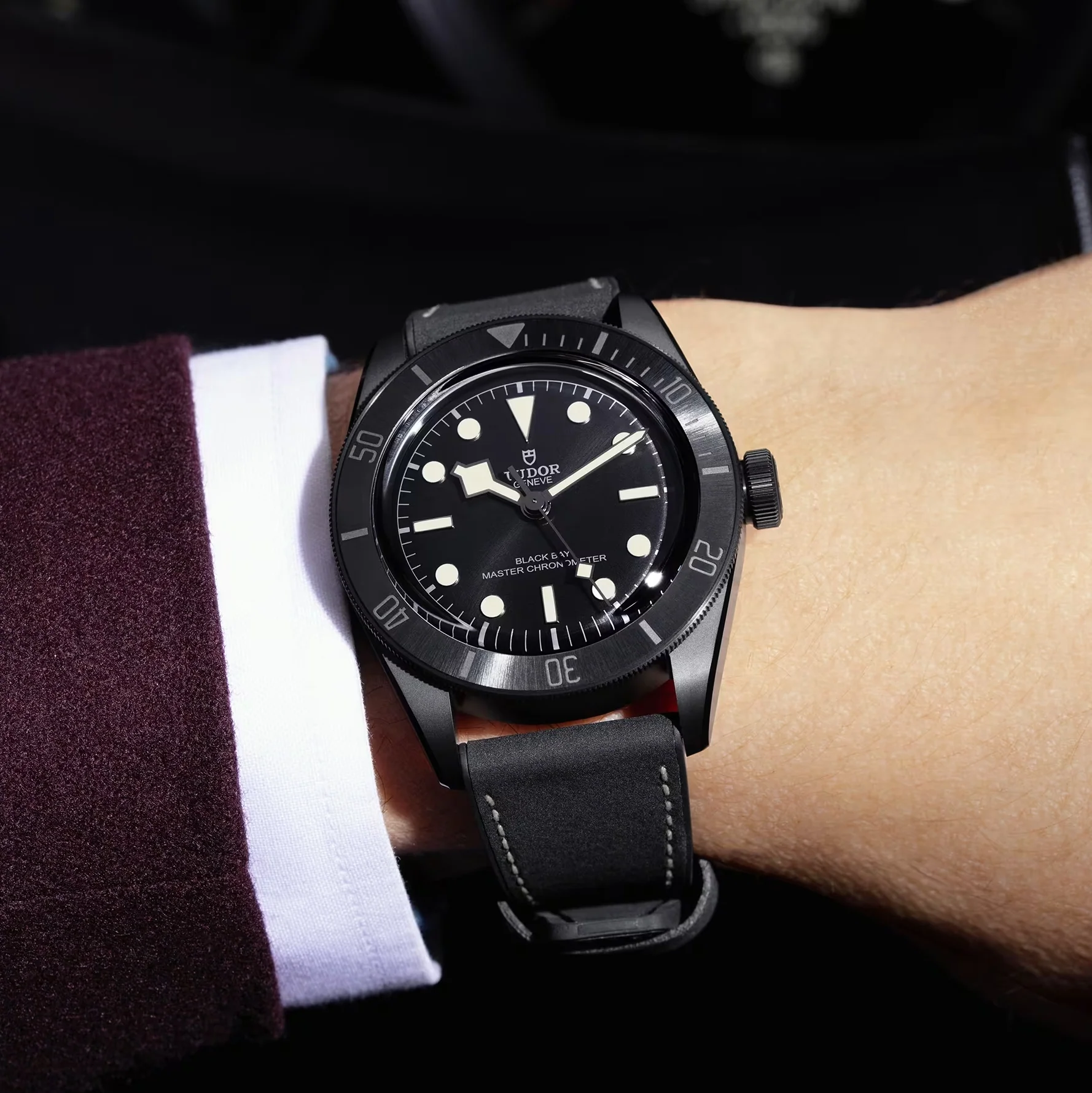 Black Bay Ceramic 41mm - Black on Hybrid Leather/Rubber Strap w/ Extra Fabric Strap - Image 3