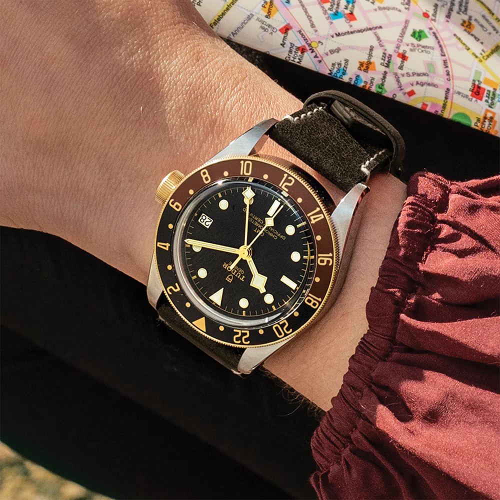 Black Bay GMT S&G 41mm - Black on Leather Strap - Image 3