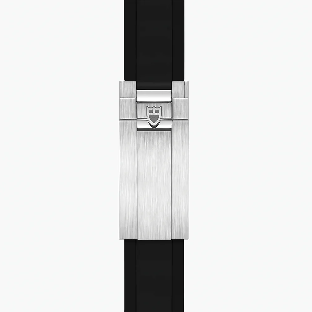 Black Bay 41mm - Black, Black Bezel on Rubber Strap - Image 7