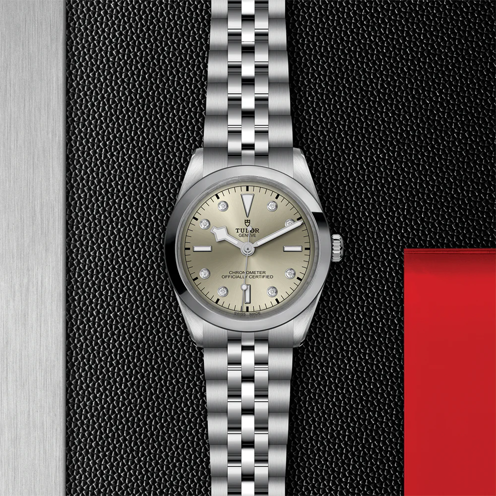 Black Bay One 36mm - Light champagne, Diamond-Set on Bracelet - Image 2