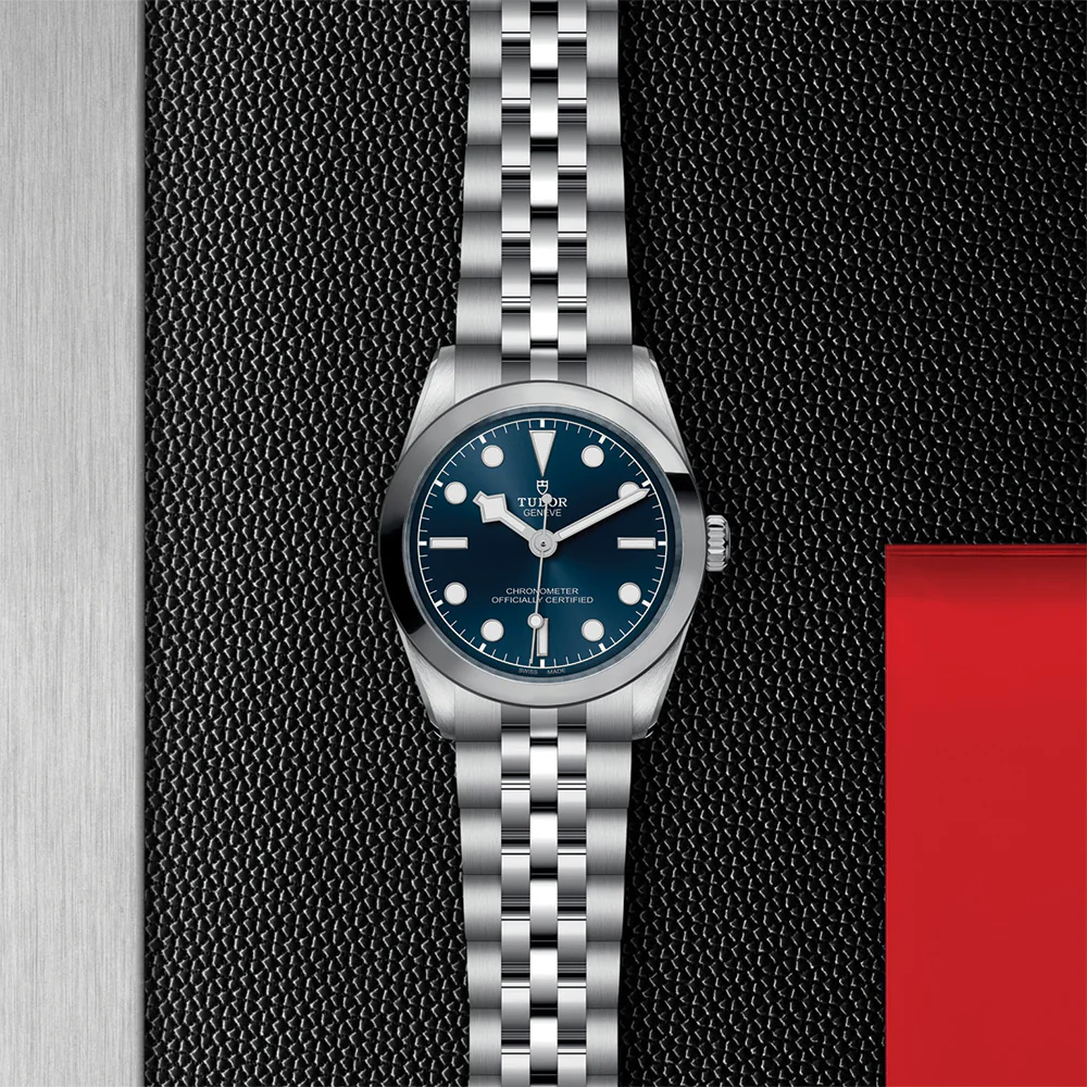 Black Bay One 31mm - Blue on Bracelet - Image 2