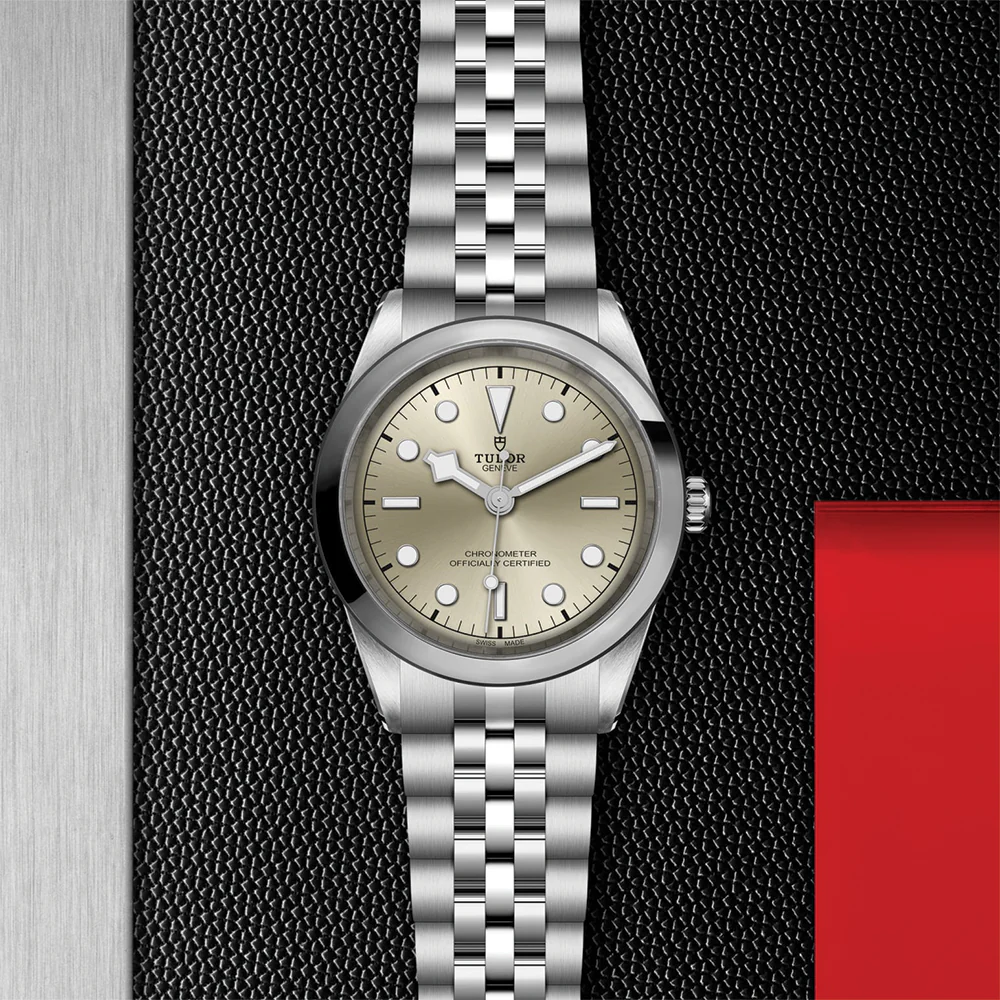 Black Bay One 41mm - Light Champagne on Bracelet - Image 2