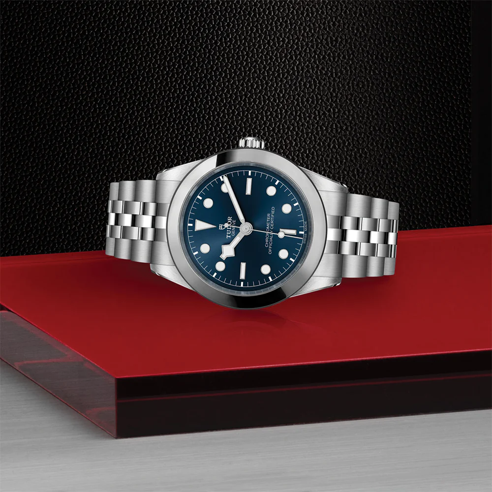 Black Bay One 39mm - Blue on Bracelet - Image 4