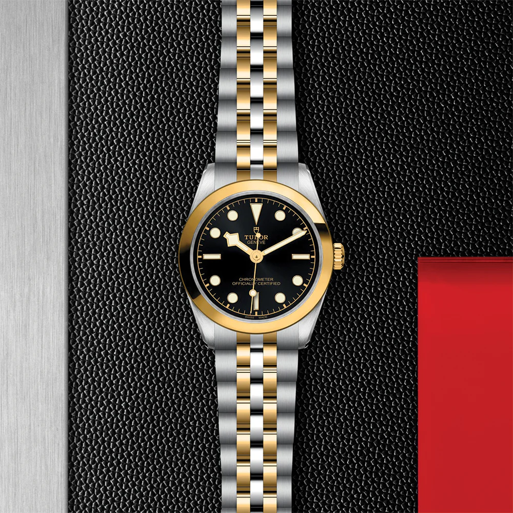 Black Bay One S&G 31mm - Black on Bracelet - Image 2