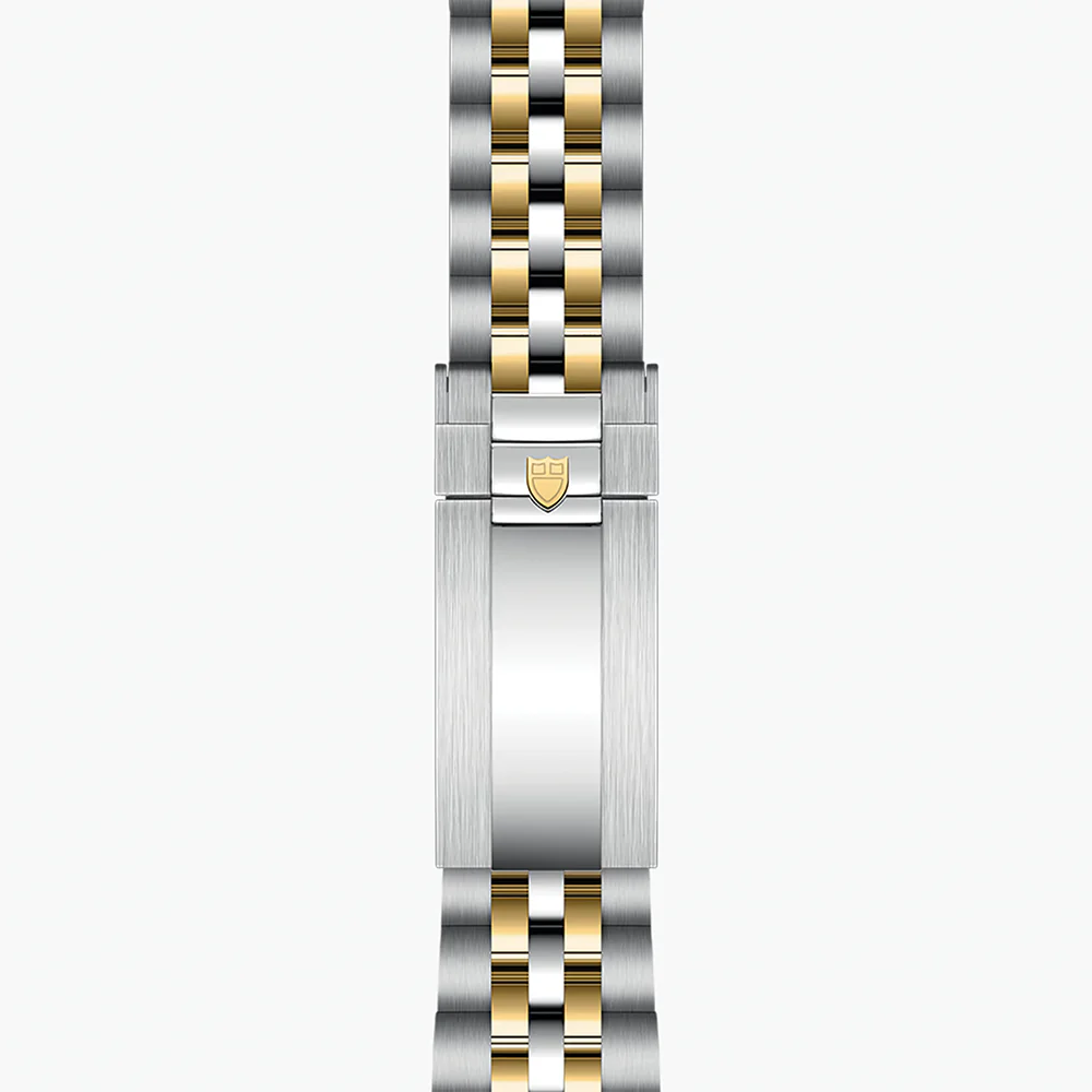 Black Bay One S&G 31mm - Silver, Diamond-Set on Bracelet - Image 5