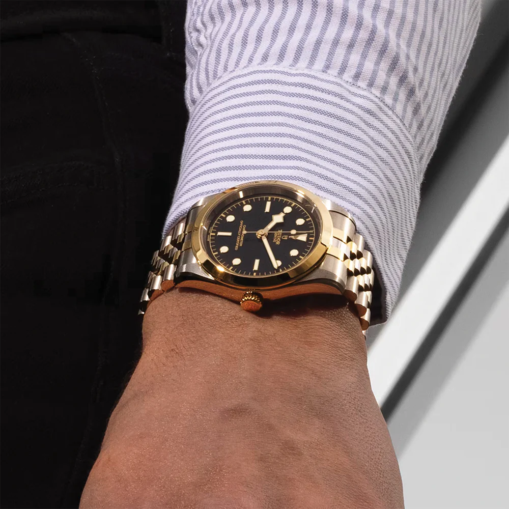 Black Bay One S&G 41mm - Black on Bracelet - Image 3