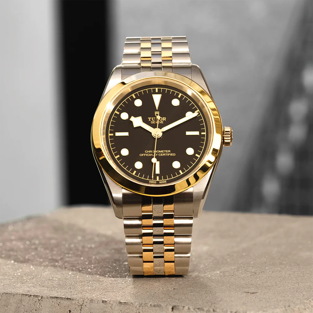 Black Bay One S&G 41mm - Black on Bracelet - Image 4