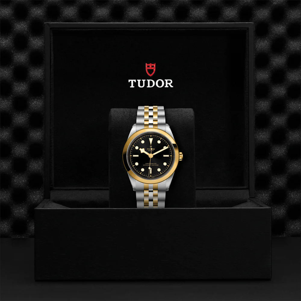 Black Bay One S&G 41mm - Black on Bracelet - Image 7