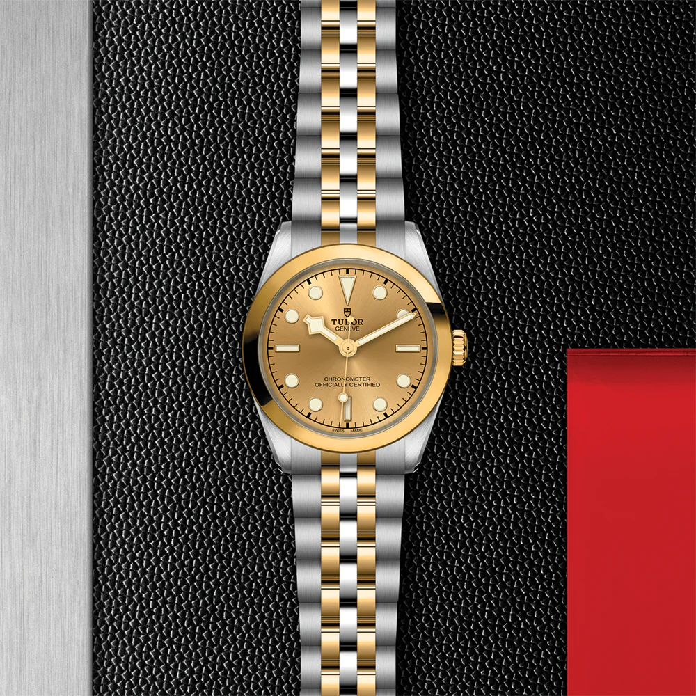Black Bay One S&G 31mm - Champagne on Bracelet - Image 2