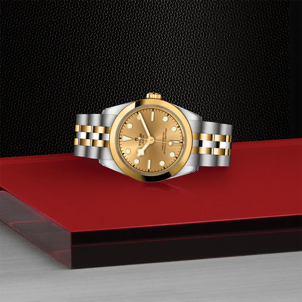 Black Bay One S&G 31mm - Champagne on Bracelet - Image 3