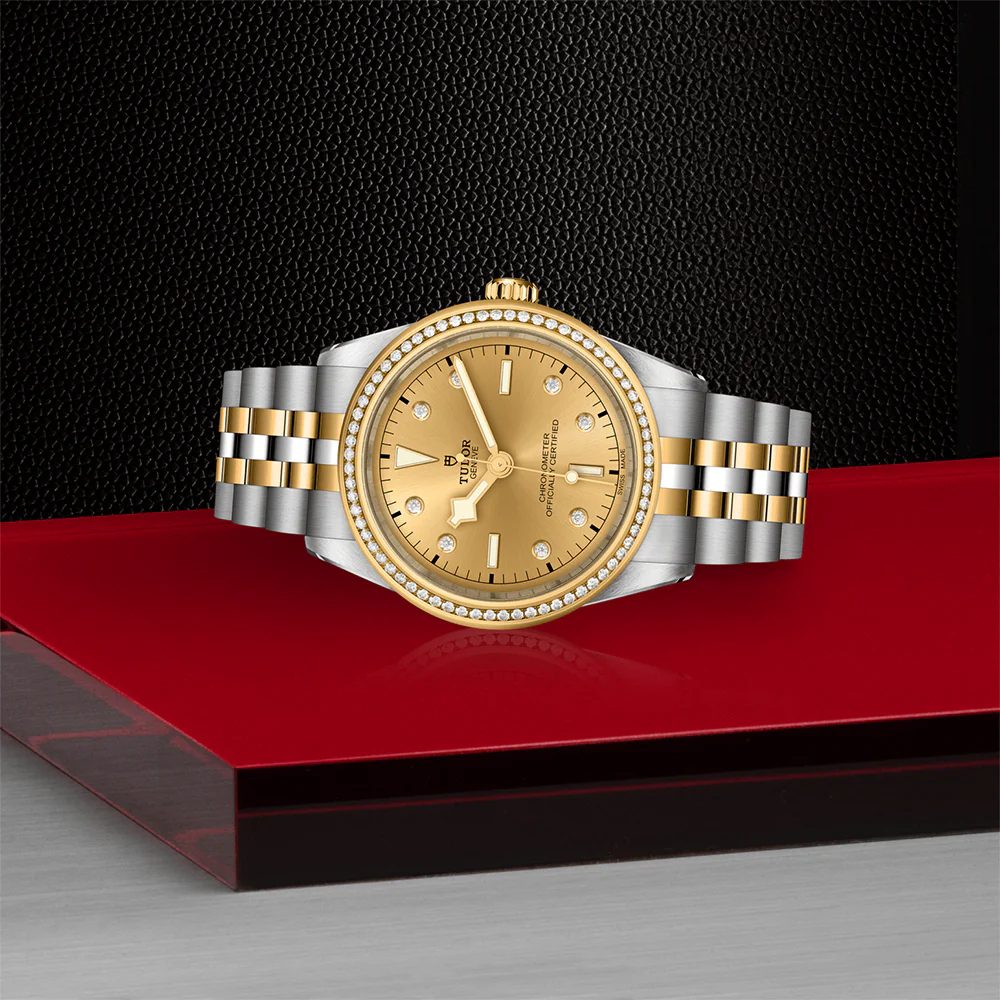 Black Bay One S&G 39mm - Champagne, Diamond-Set and Diamond Bezel on Bracelet - Image 3