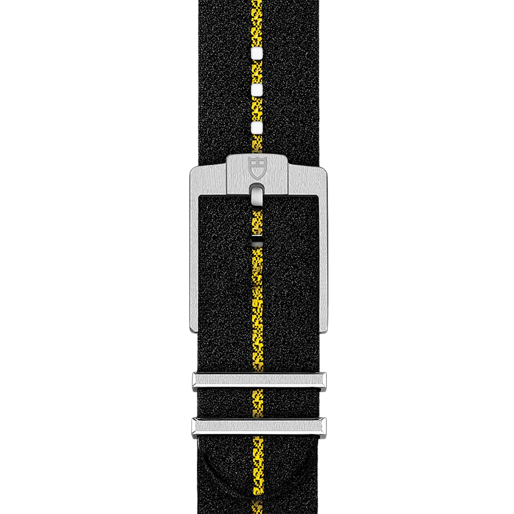 Black Bay Pro 39mm - Black on Fabric Strap - Image 5