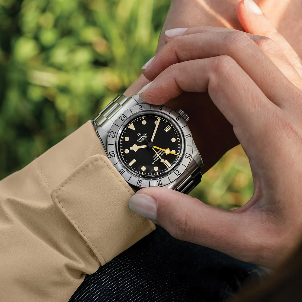 Black Bay Pro GMT 39mm - Black on Bracelet - Image 3