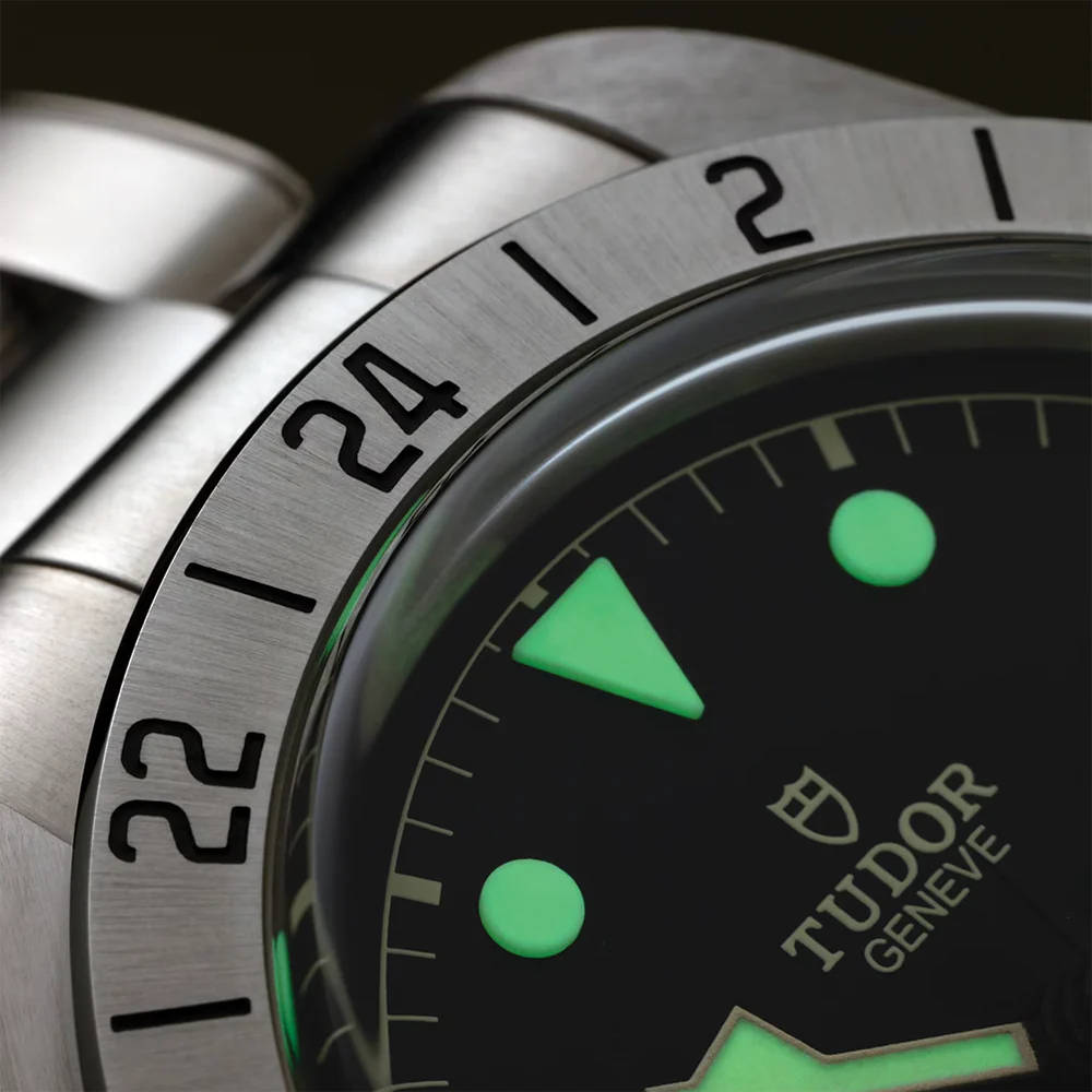 Black Bay Pro GMT 39mm - Black on Bracelet - Image 6